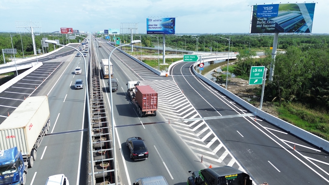 CÔNG TY CỔ PHẦN NHỰA BÌNH MINH VIỆT – 3 NĂM HÀNH TRÌNH KIÊN ĐỊNH & DẤU ẤN TỰ HÀO TRÊN CAO TỐC LONG THÀNH – DẦU GIÂY 4 DJI 0232 - CÔNG TY CỔ PHẦN NHỰA BÌNH MINH VIỆT – 3 NĂM HÀNH TRÌNH KIÊN ĐỊNH & DẤU ẤN TỰ HÀO TRÊN CAO TỐC LONG THÀNH – DẦU GIÂY - Công ty cổ phần Nhựa Bình Minh Việt