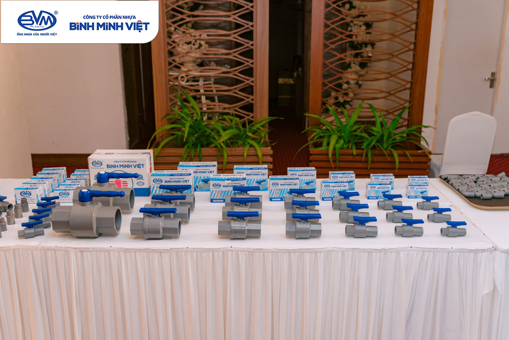 TUO01467 - Công Ty Cổ Phần Nhựa Bình Minh Việt - Mua Van Cầu Nhựa PVC-U Ở Đâu Chính Hãng? - Công ty cổ phần Nhựa Bình Minh Việt