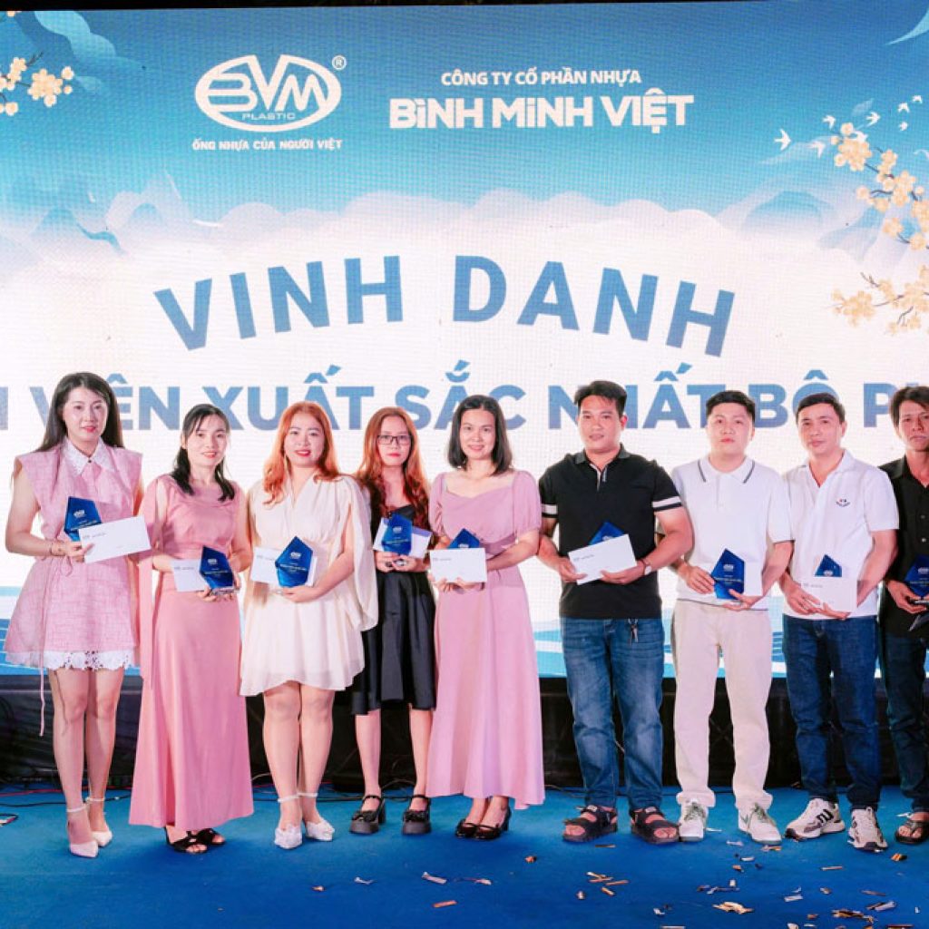 tat nien 2025 bmv vinh danh 1 1 - Bình Minh Việt Tổ Chức Tất Niên 2025 "Kỷ Nguyên Thịnh Vượng – Bứt Tốc Vươn Xa" - Công ty cổ phần Nhựa Bình Minh Việt