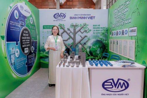 Báo Diễn Đàn Doanh Nghiệp : Từ thông điệp của VCCI đến hành trình chuyển đổi xanh của Nhựa Bình Minh Việt